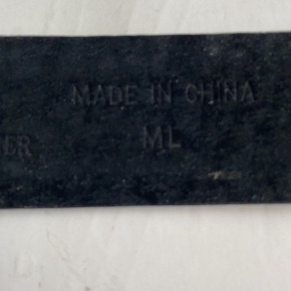 Chico's Black and Silver Toggle Hook Belt M/L - Picture 5 of 7